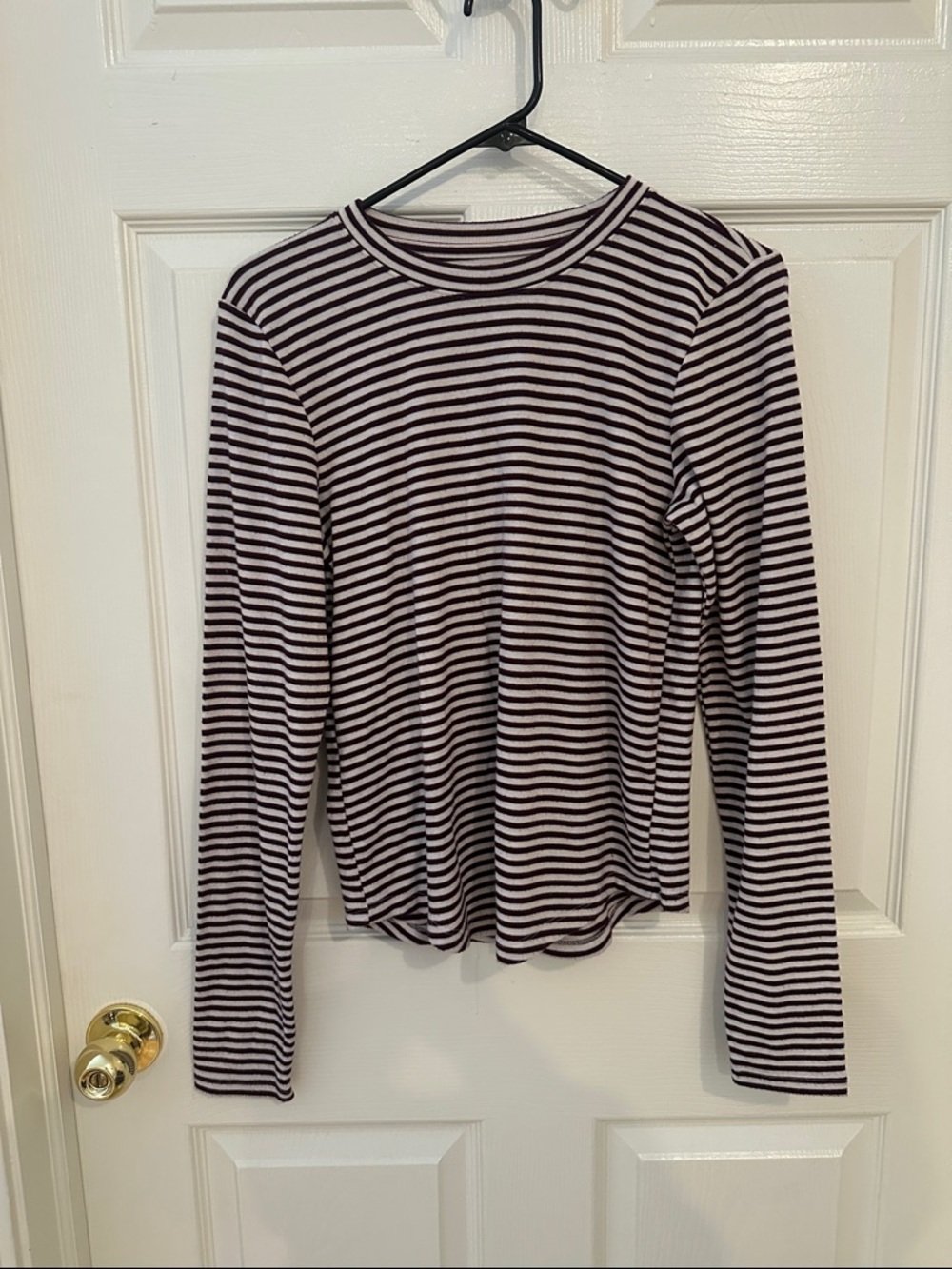 American Eagle Long Sleeve Tee